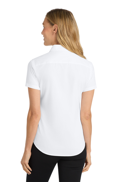 624Wx724H-1441-WhtLtStn-2-L508WhtLtStnModelBack3